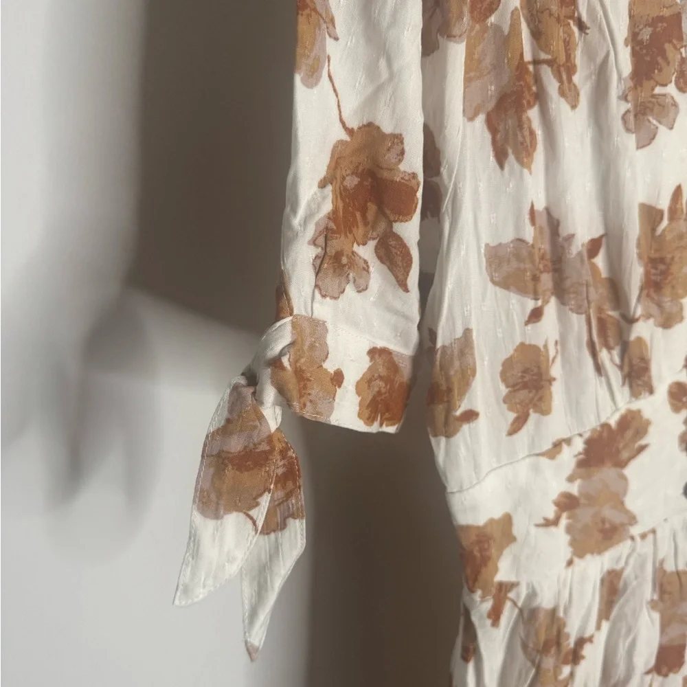 Altar'd State Stacie Floral Midi Dress - NWT - Picture 5 of 10